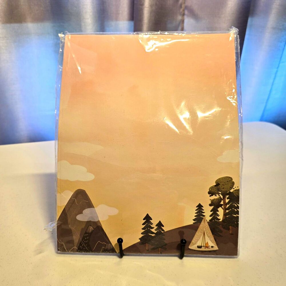Black Tabby Studio Camp on the Mountainside stationary paper.